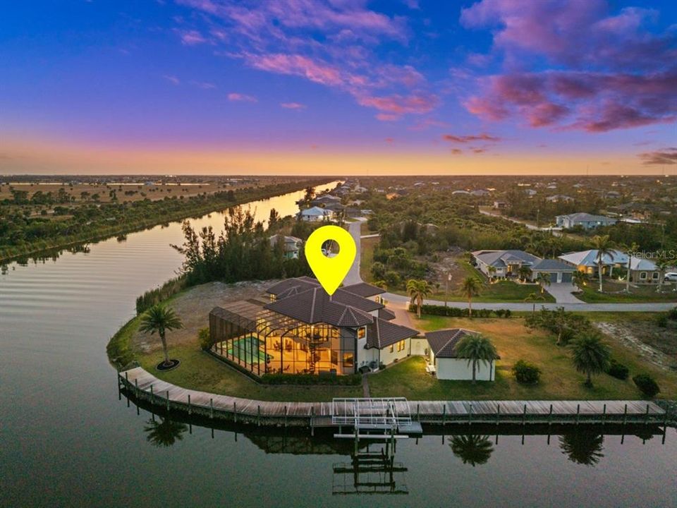 For Sale: $2,000,000 (4 beds, 4 baths, 5206 Square Feet)