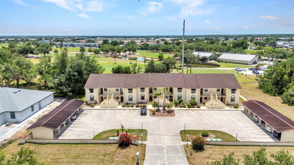 For Sale: $155,000 (2 beds, 2 baths, 1050 Square Feet)