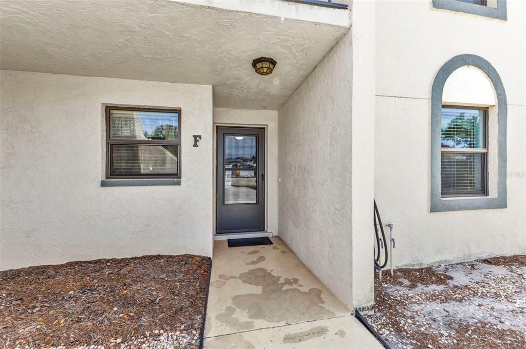 For Sale: $155,000 (2 beds, 2 baths, 1050 Square Feet)