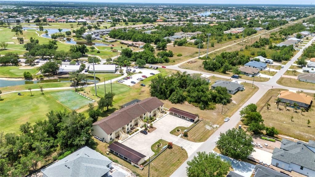 For Sale: $155,000 (2 beds, 2 baths, 1050 Square Feet)