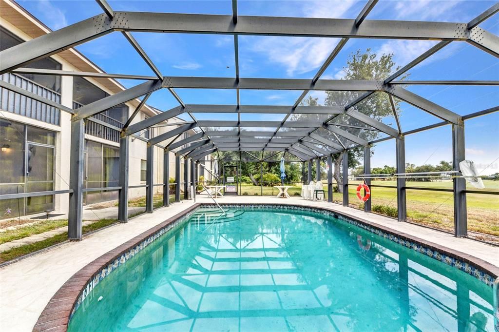 For Sale: $155,000 (2 beds, 2 baths, 1050 Square Feet)