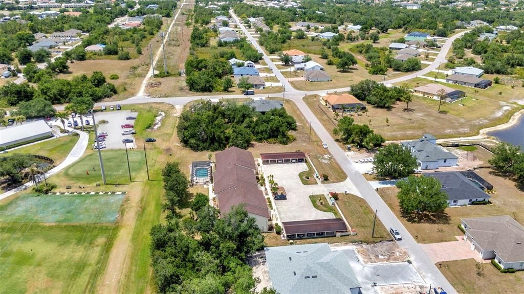 For Sale: $155,000 (2 beds, 2 baths, 1050 Square Feet)