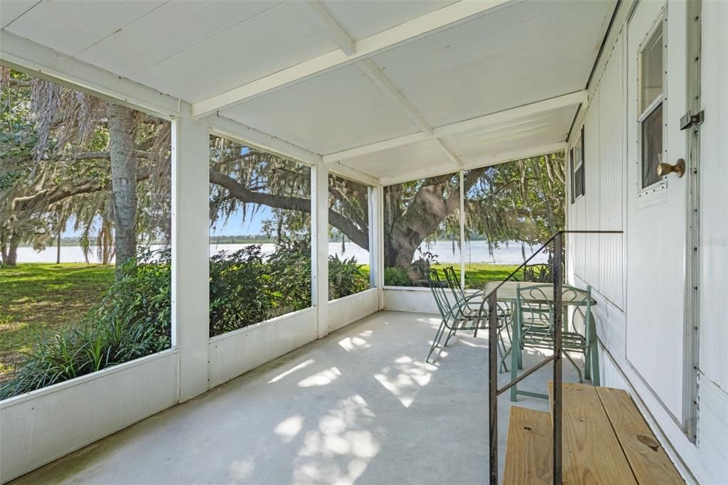 For Sale: $679,900 (6 beds, 5 baths, 1500 Square Feet)