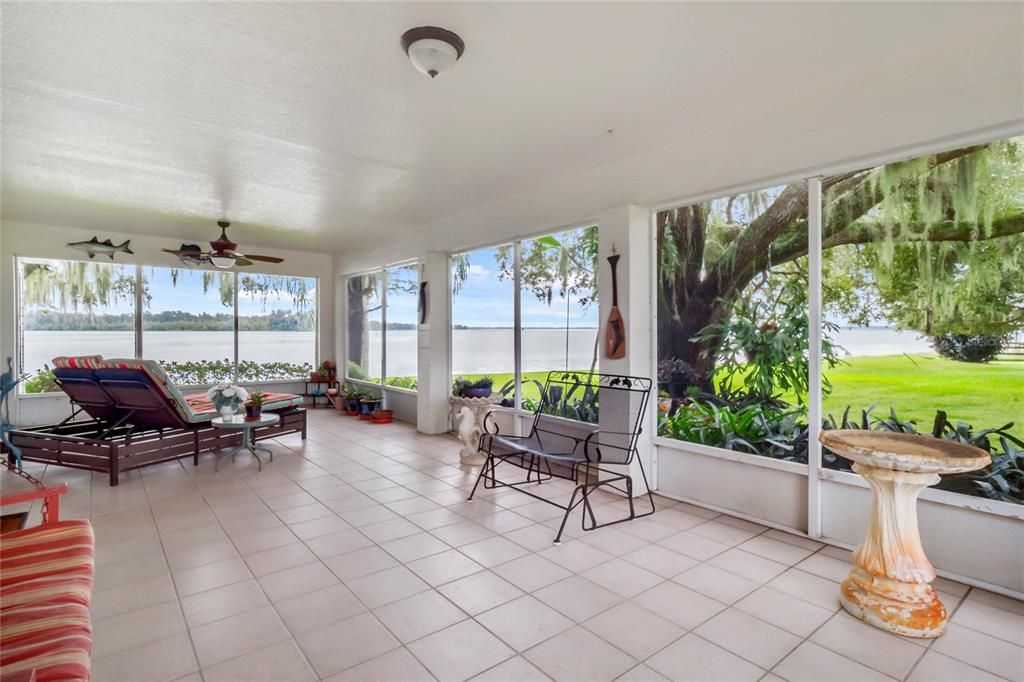 For Sale: $679,900 (6 beds, 5 baths, 1500 Square Feet)