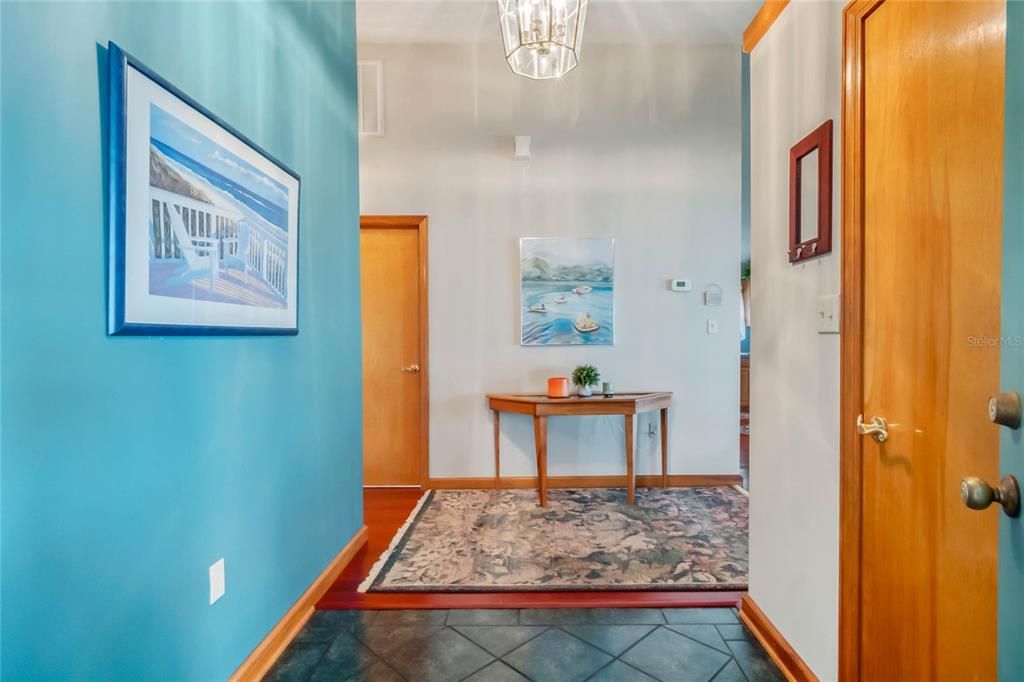 For Sale: $679,900 (6 beds, 5 baths, 1500 Square Feet)