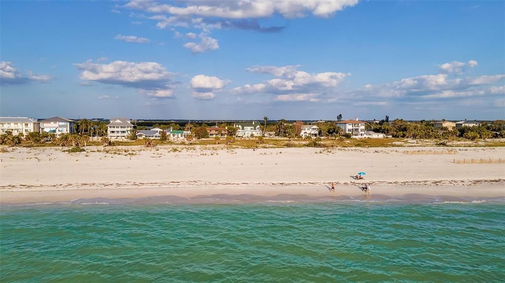 На продажу: $5,995,000 (6 спален, 5 ванн, 5016 Квадратных фут)