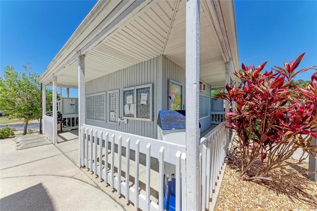 Active With Contract: $209,500 (3 beds, 2 baths, 1674 Square Feet)