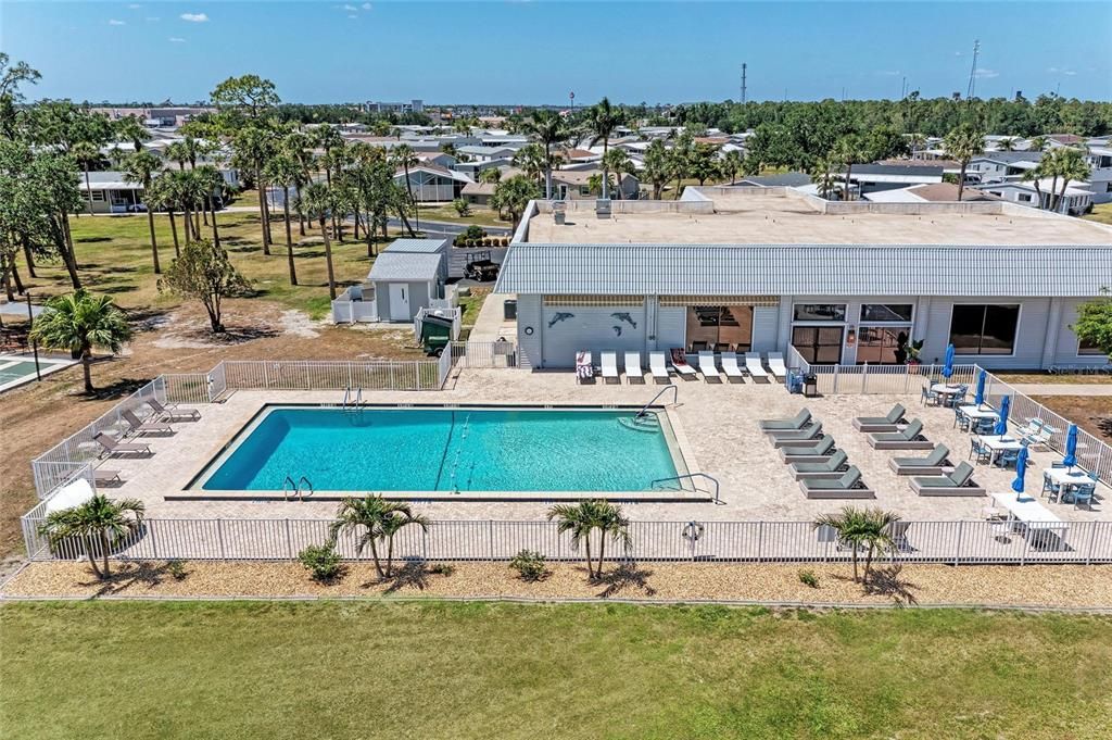 Active With Contract: $209,500 (3 beds, 2 baths, 1674 Square Feet)