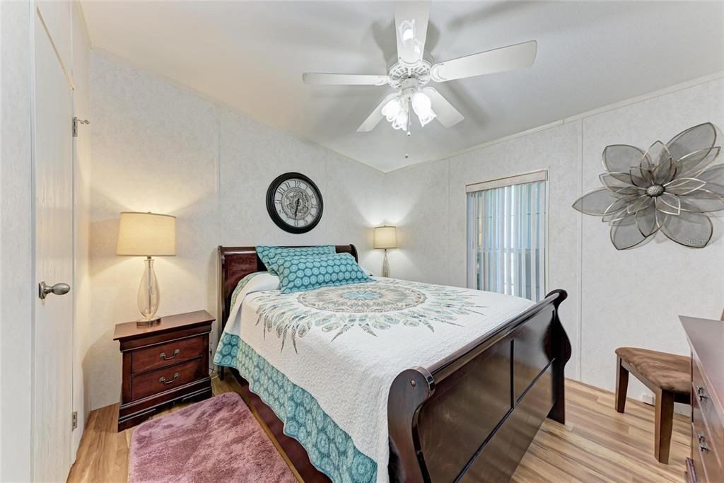 Active With Contract: $209,500 (3 beds, 2 baths, 1674 Square Feet)