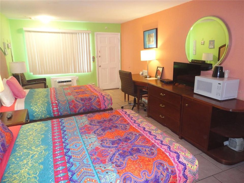 待售: $2,399,000 (0 贝兹, 0 浴室, 6796 平方英尺)