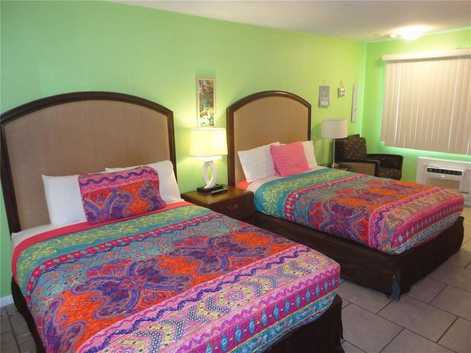 待售: $2,399,000 (0 贝兹, 0 浴室, 6796 平方英尺)