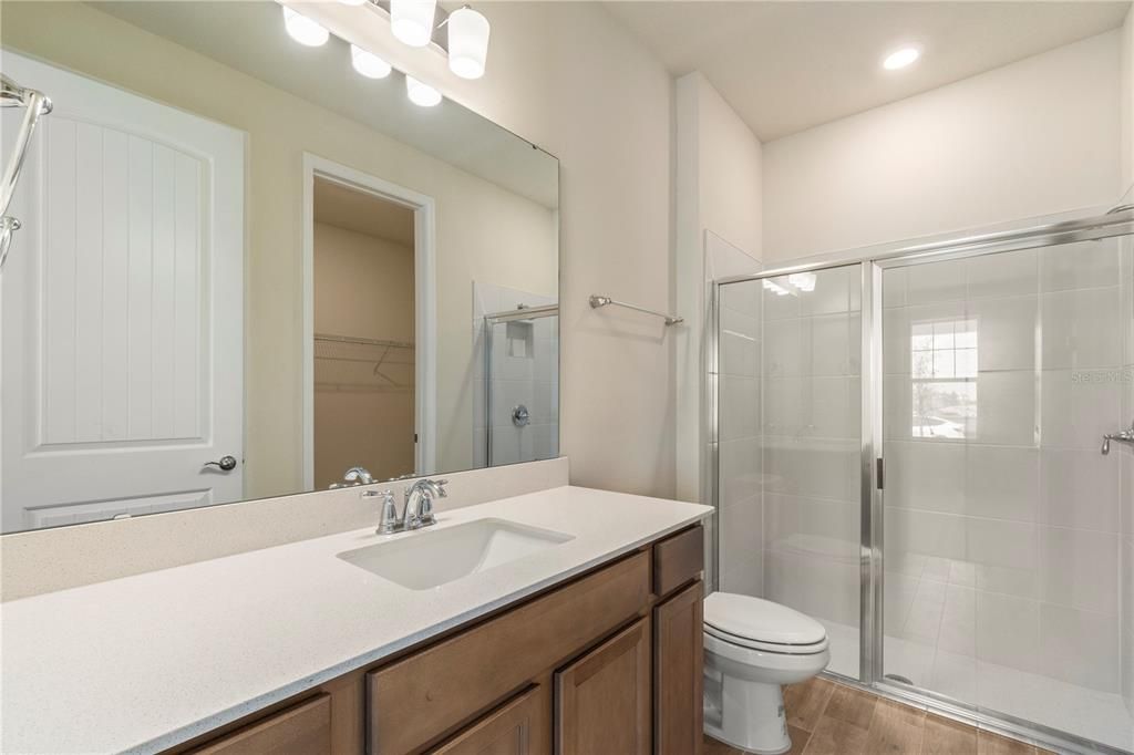 待售: $899,500 (5 贝兹, 4 浴室, 3749 平方英尺)