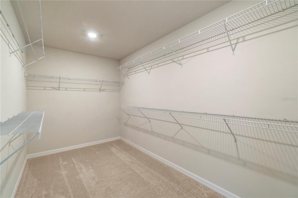 待售: $899,500 (5 贝兹, 4 浴室, 3749 平方英尺)