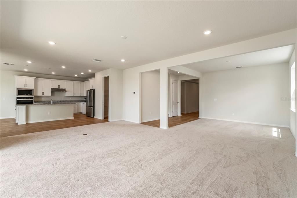 待售: $899,500 (5 贝兹, 4 浴室, 3749 平方英尺)