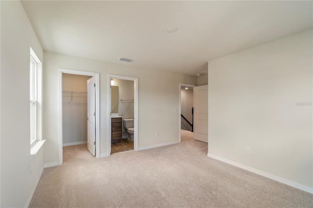 待售: $899,500 (5 贝兹, 4 浴室, 3749 平方英尺)