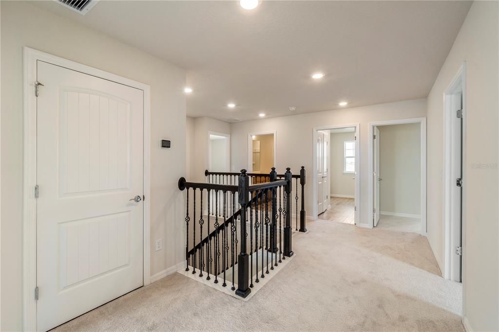 待售: $899,500 (5 贝兹, 4 浴室, 3749 平方英尺)