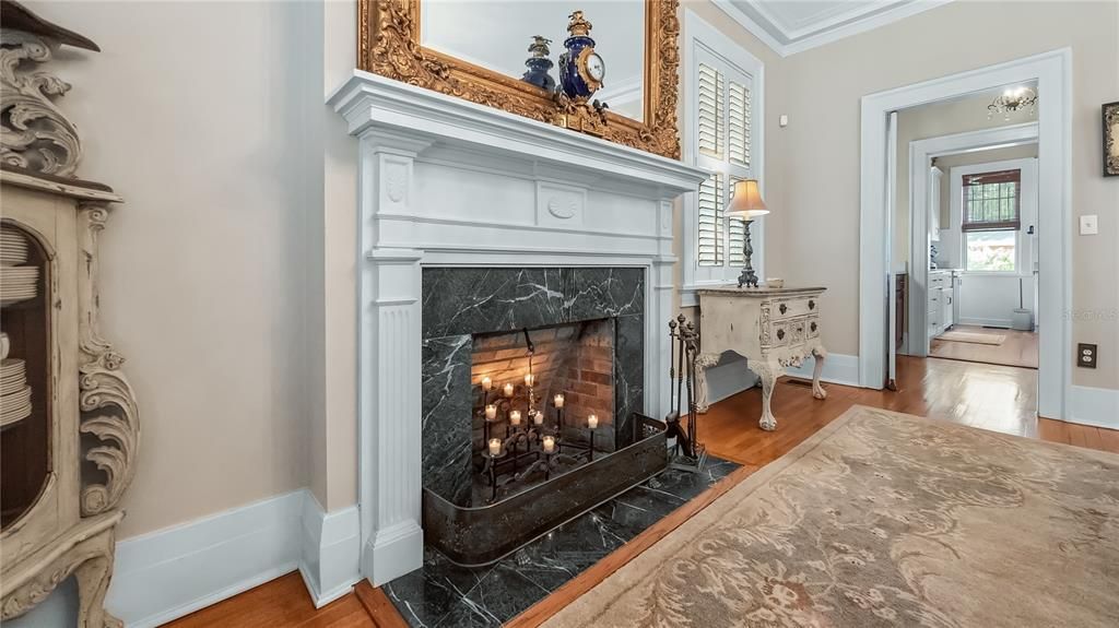 For Sale: $1,700,000 (4 beds, 4 baths, 5233 Square Feet)