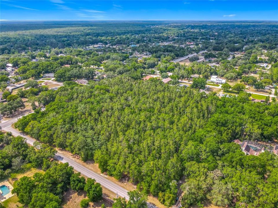 For Sale: $5,000,000 (8.99 acres)