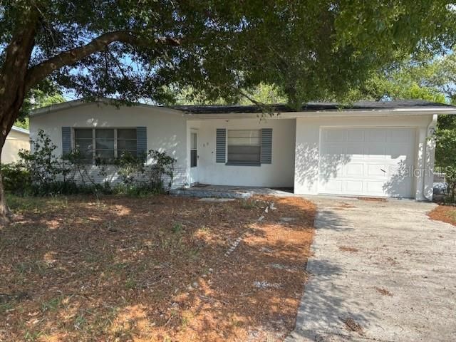 For Rent: $1,750 (3 beds, 2 baths, 1190 Square Feet)