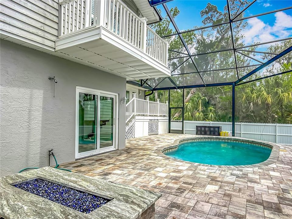 待售: $899,000 (3 贝兹, 2 浴室, 1997 平方英尺)