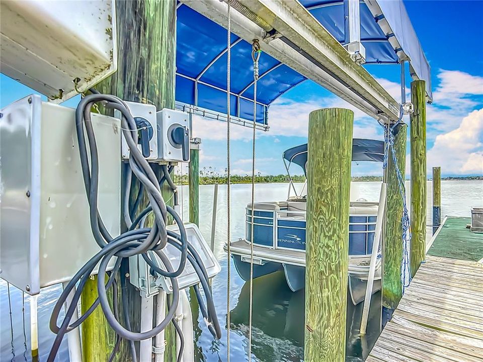 待售: $899,000 (3 贝兹, 2 浴室, 1997 平方英尺)