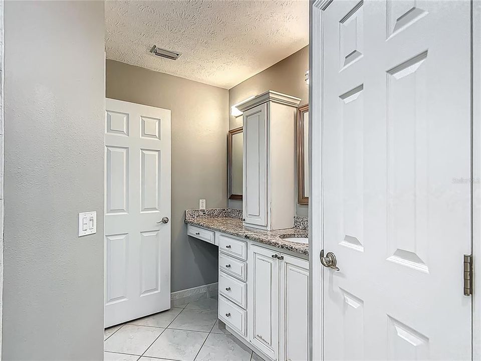 待售: $899,000 (3 贝兹, 2 浴室, 1997 平方英尺)