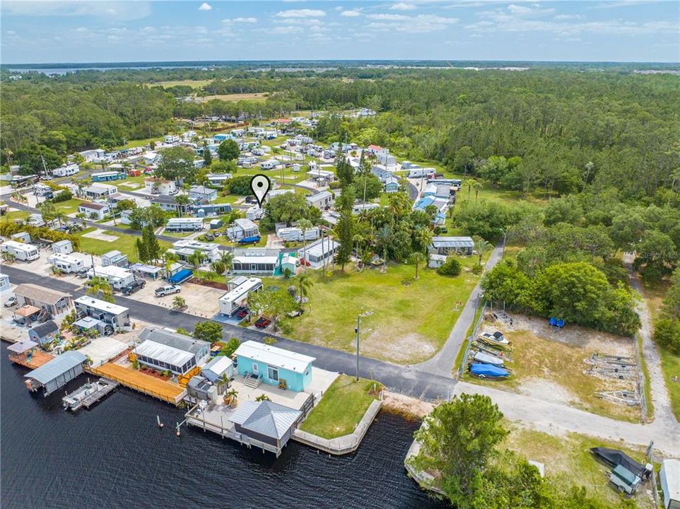 На продажу: $85,000 (0.06 acres)