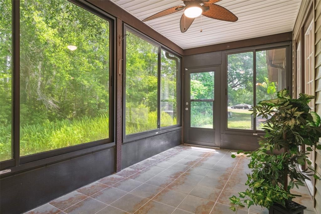 Active With Contract: $185,000 (2 beds, 2 baths, 1120 Square Feet)