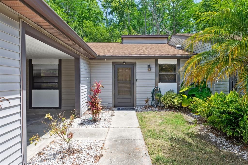 Active With Contract: $185,000 (2 beds, 2 baths, 1120 Square Feet)