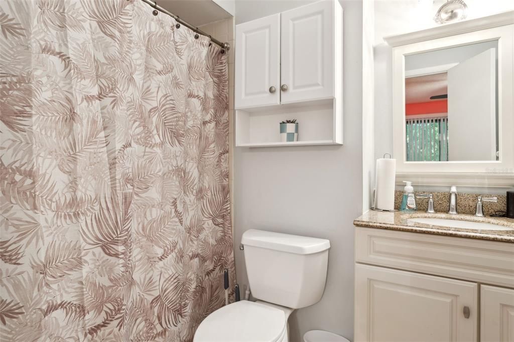 Active With Contract: $185,000 (2 beds, 2 baths, 1120 Square Feet)