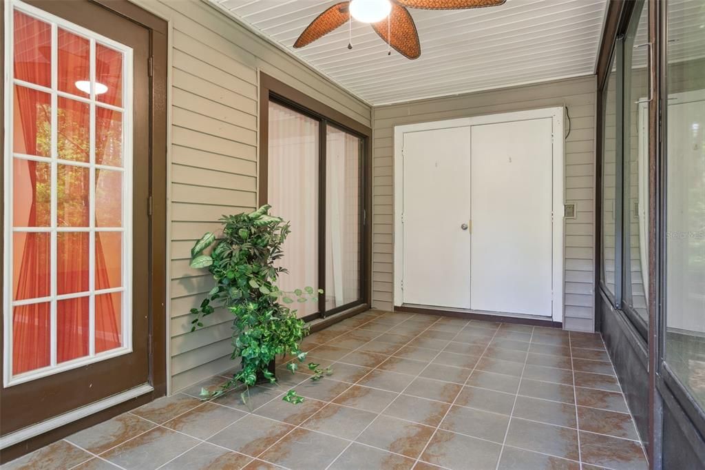 Active With Contract: $185,000 (2 beds, 2 baths, 1120 Square Feet)