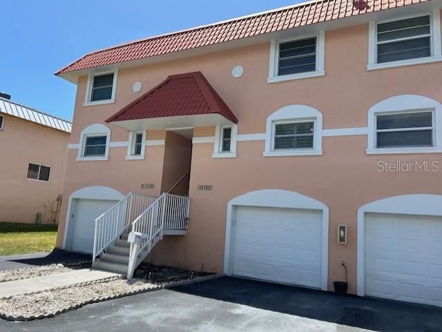 待售: $585,000 (2 贝兹, 2 浴室, 1260 平方英尺)