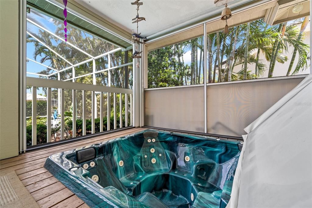 Activo con contrato: $1,570,000 (4 camas, 3 baños, 2651 Pies cuadrados)