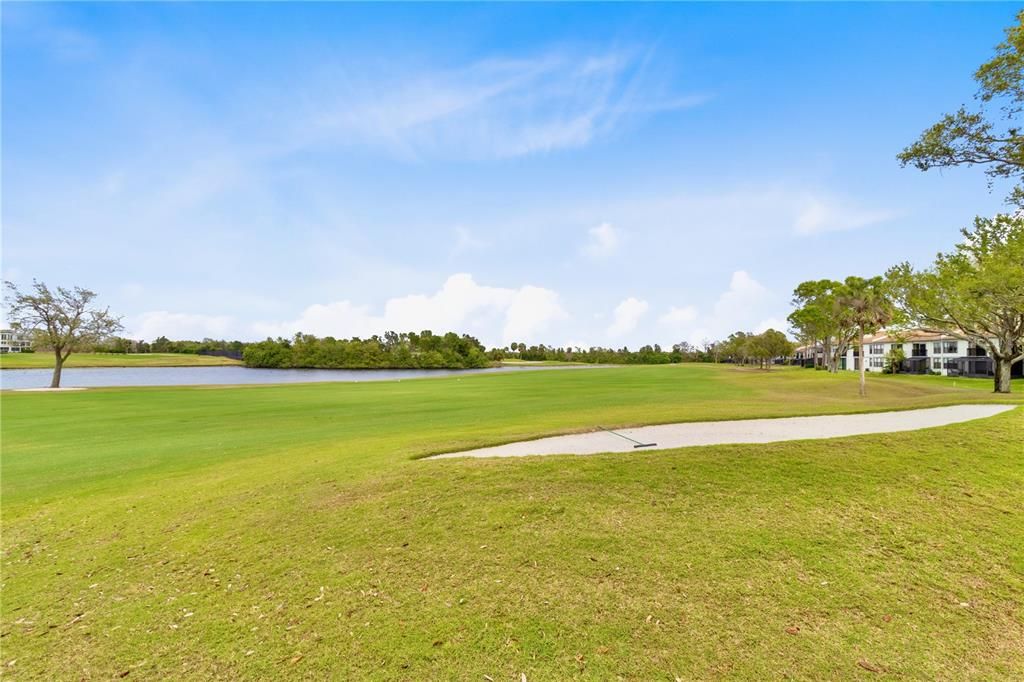 Под контрактом: $2,000 (2 спален, 2 ванн, 1115 Квадратных фут)