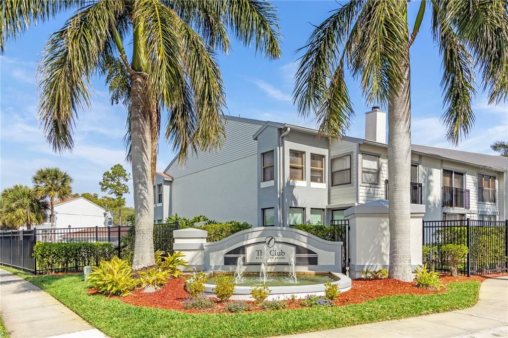 Под контрактом: $2,000 (2 спален, 2 ванн, 1115 Квадратных фут)