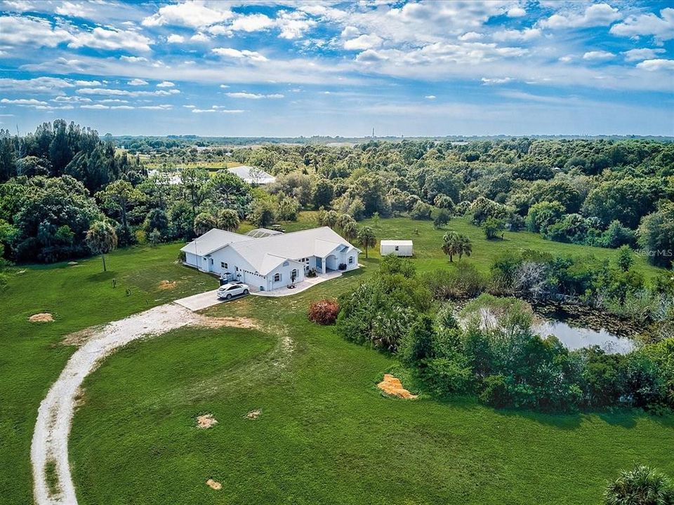For Sale: $4,000,000 (3 beds, 3 baths, 3045 Square Feet)
