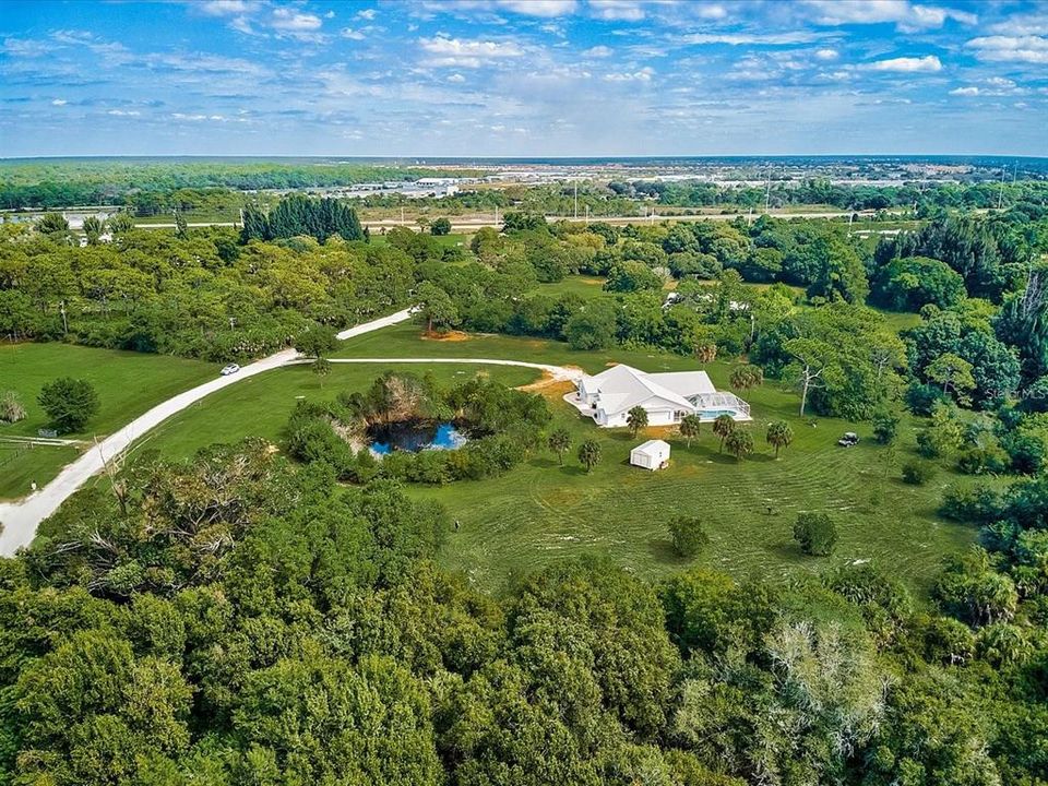 For Sale: $4,000,000 (3 beds, 3 baths, 3045 Square Feet)