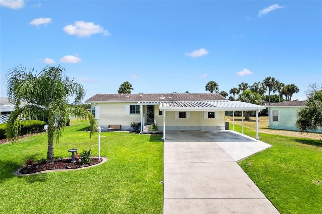 最近售出: $215,000 (2 贝兹, 2 浴室, 1226 平方英尺)