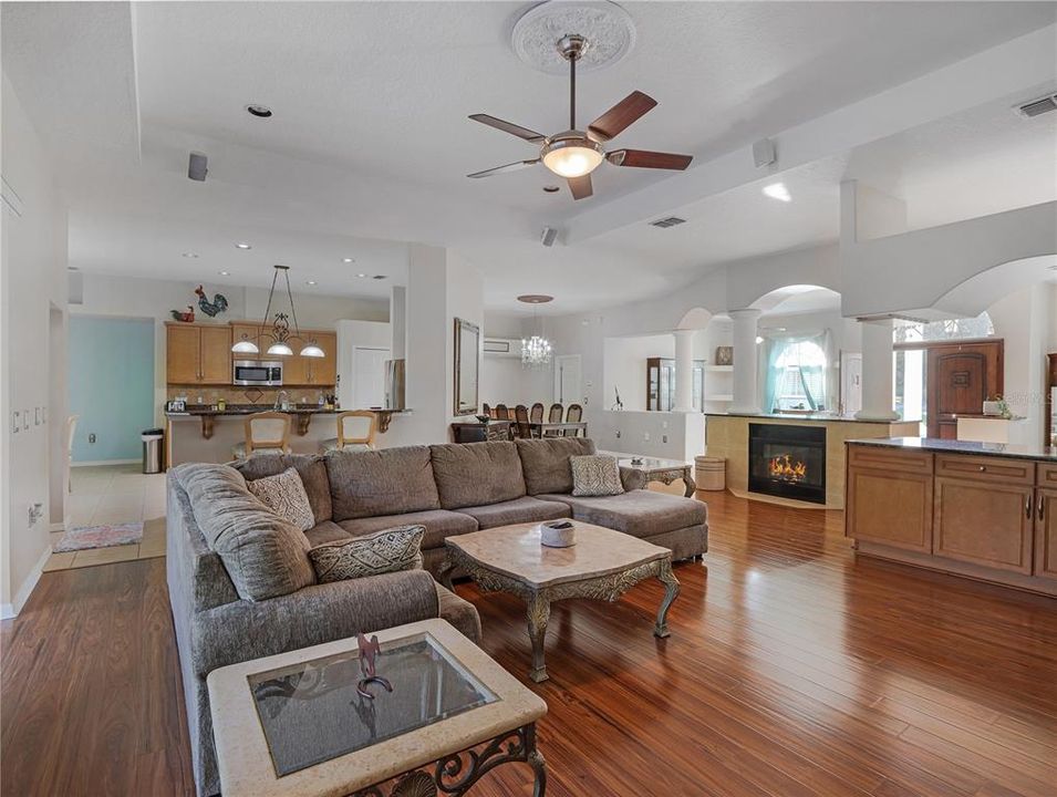 Active With Contract: $649,950 (4 beds, 3 baths, 3487 Square Feet)