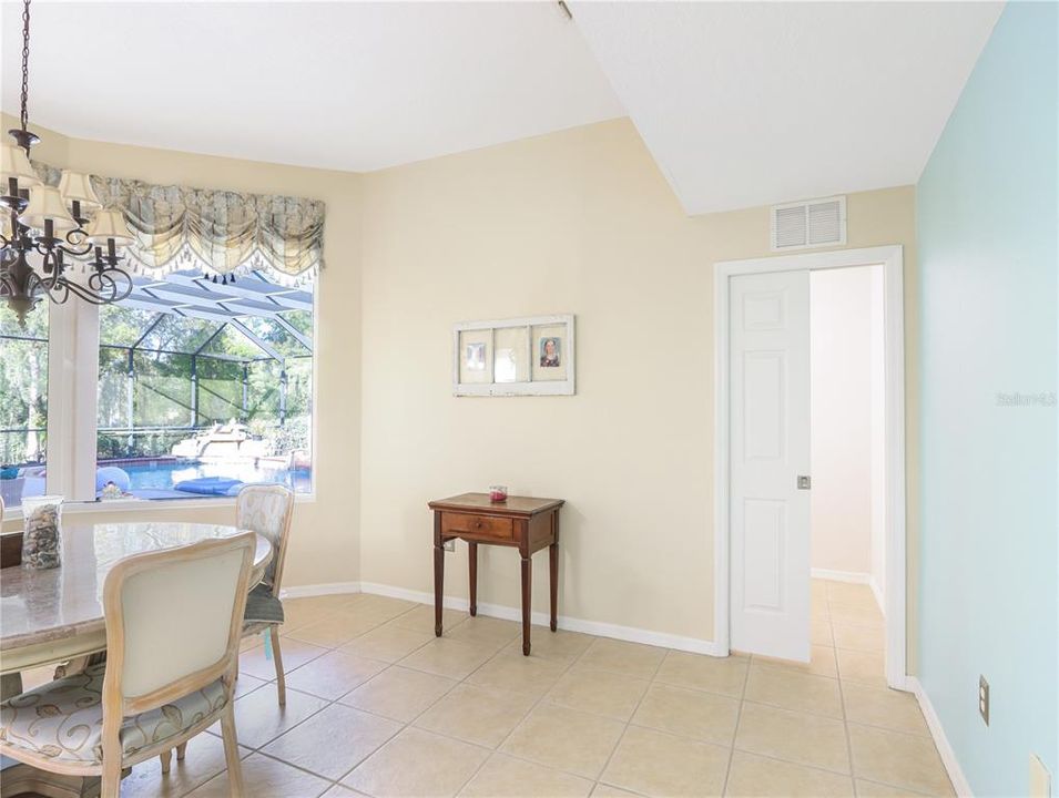 Active With Contract: $649,950 (4 beds, 3 baths, 3487 Square Feet)