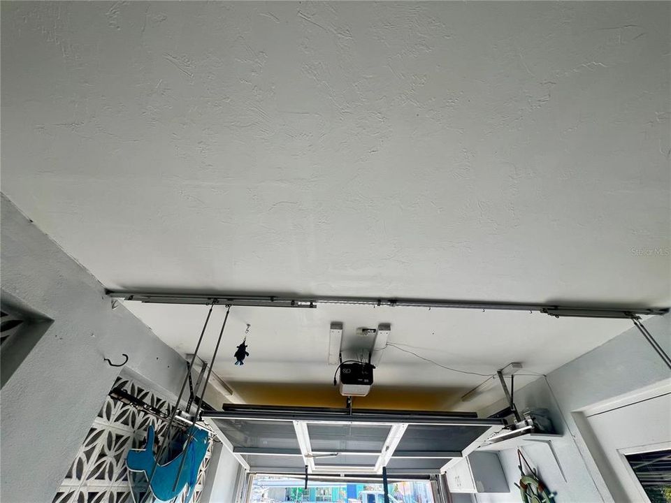 На продажу: $365,000 (2 спален, 2 ванн, 951 Квадратных фут)