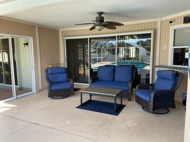 出租: $4,750 (3 贝兹, 2 浴室, 1959 平方英尺)