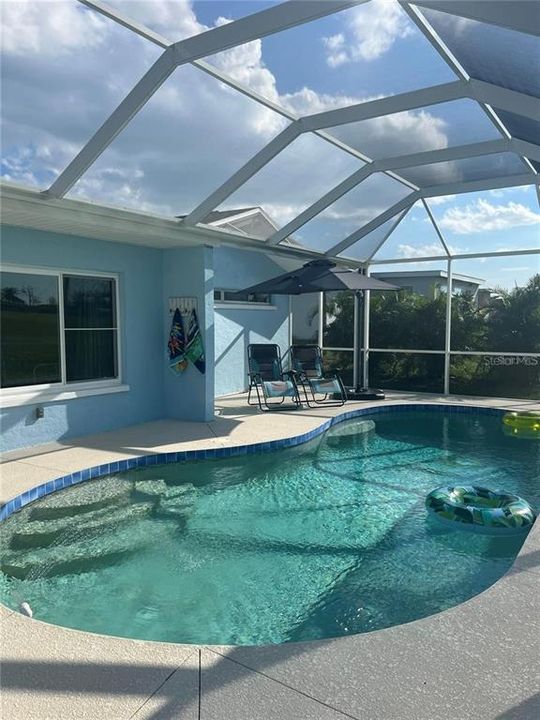 En Renta: $4,750 (3 camas, 2 baños, 1828 Pies cuadrados)