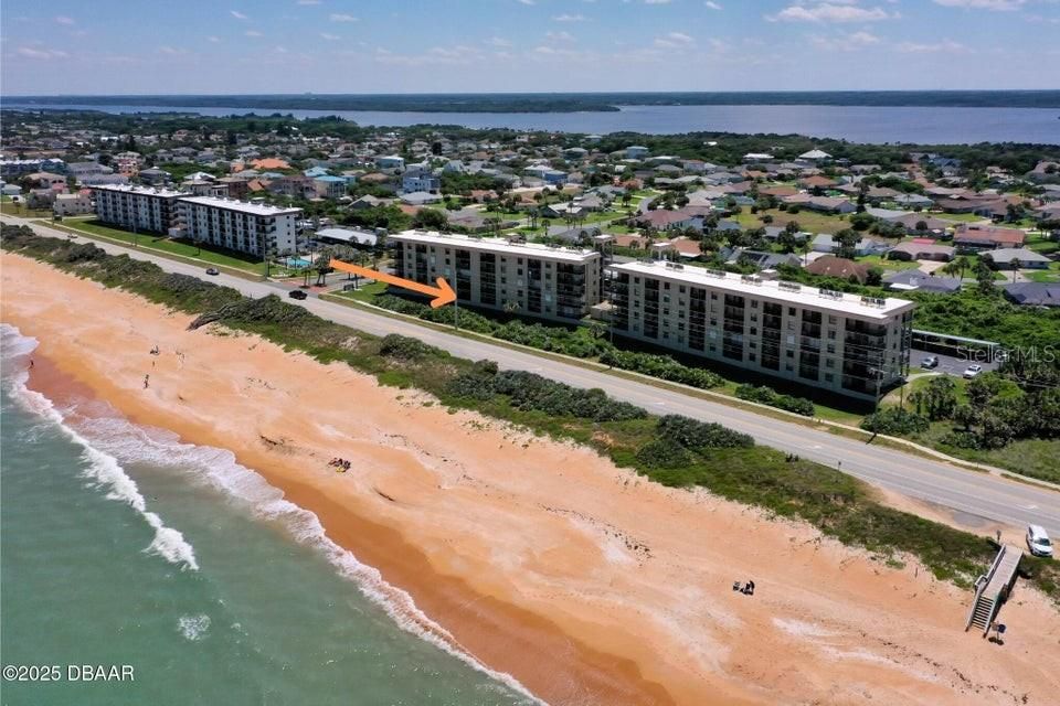 For Sale: $387,000 (3 beds, 2 baths, 1300 Square Feet)