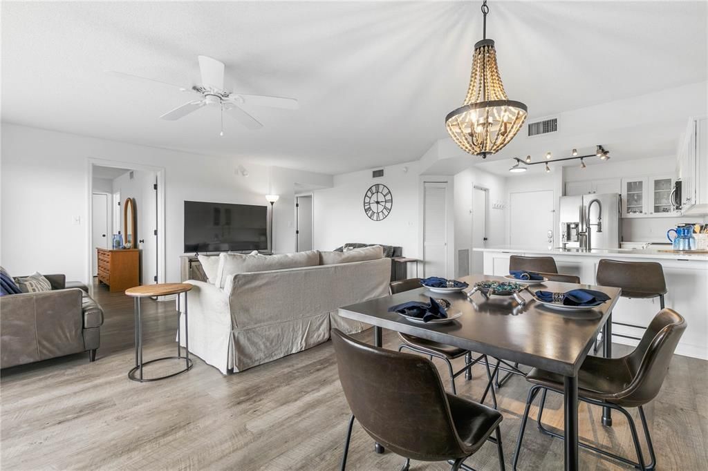 For Sale: $387,000 (3 beds, 2 baths, 1300 Square Feet)