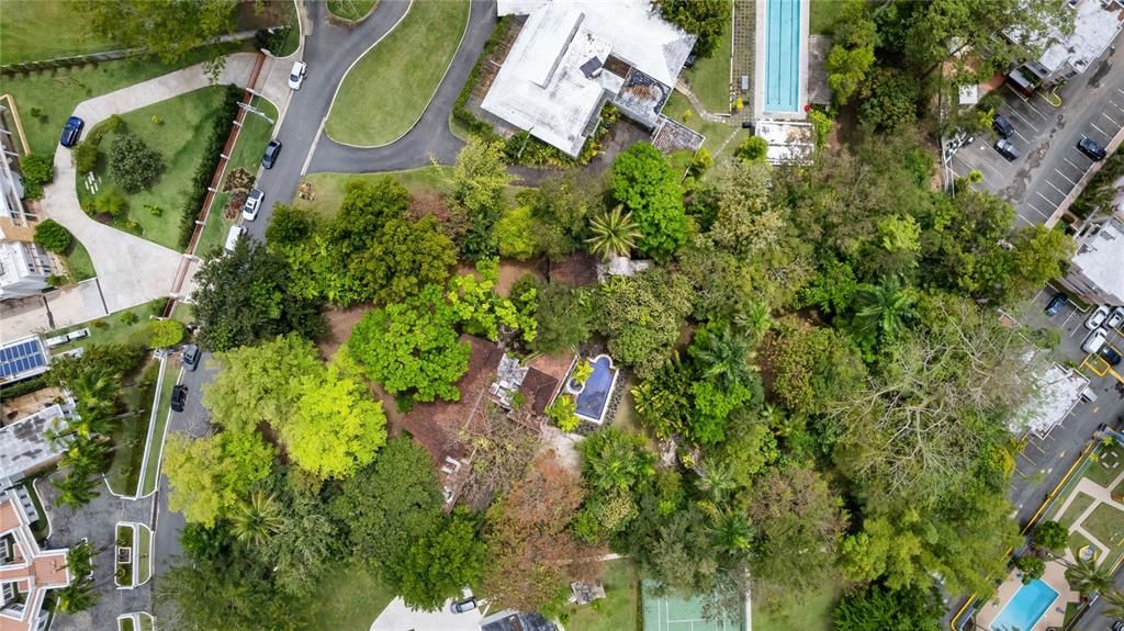 待售: $3,750,000 (5 贝兹, 4 浴室, 8040 平方英尺)