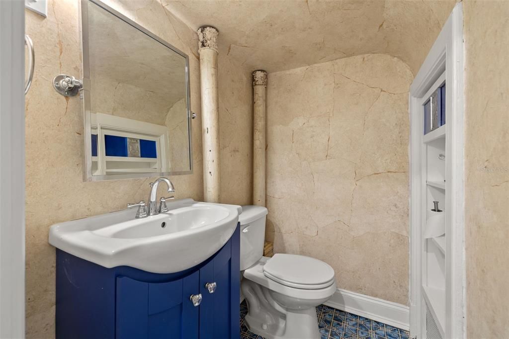 Activo con contrato: $1,750,000 (5 camas, 5 baños, 4456 Pies cuadrados)