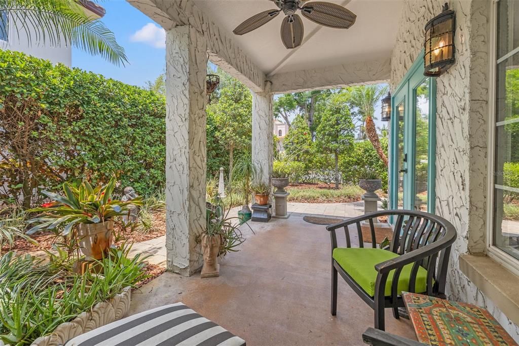 Activo con contrato: $1,750,000 (5 camas, 5 baños, 4456 Pies cuadrados)