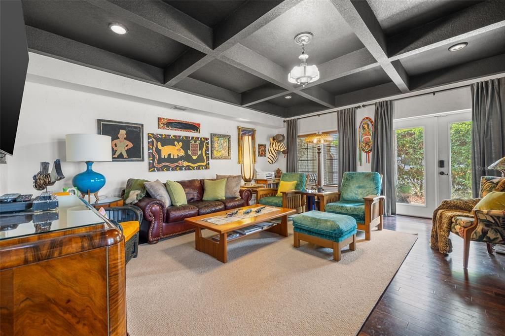 Activo con contrato: $1,750,000 (5 camas, 5 baños, 4456 Pies cuadrados)