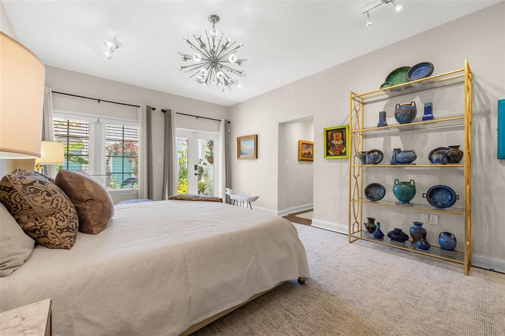 Activo con contrato: $1,750,000 (5 camas, 5 baños, 4456 Pies cuadrados)